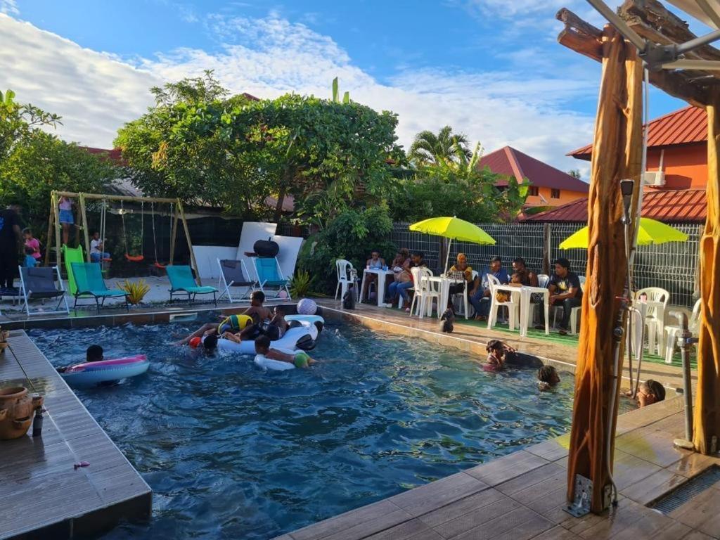 Studio Pour 2 Personnes Dans Une Villa Au Bord De Mer A Kourou Buitenkant foto